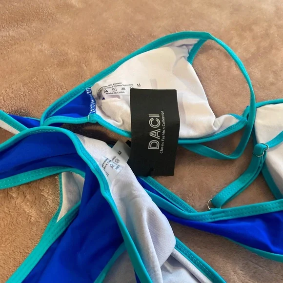 Daci Bikini Aqua top and Brazilian bottom size M - Picture 3 of 3